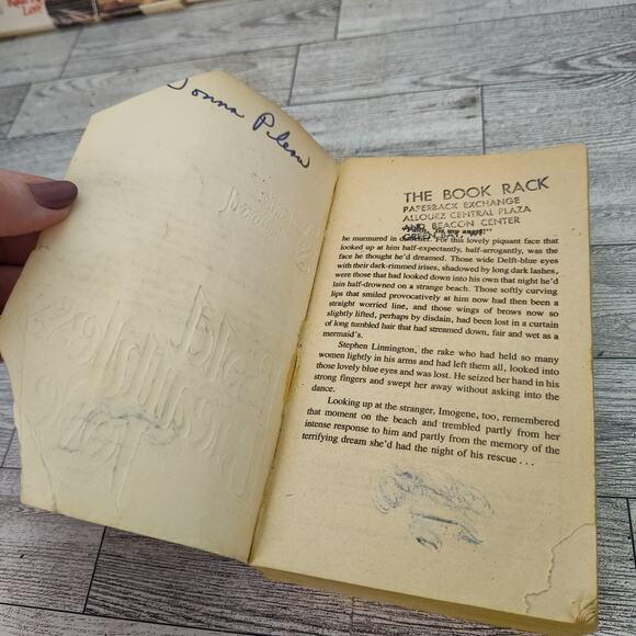 Bold Breathless Love by Valerie Sherwood 1981 Warner First Print Romance PB - Picture 3 of 13